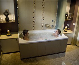 Daylesford Day Spa - Lightning Ridge Tourism 0