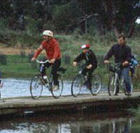 Braeside Park - Lightning Ridge Tourism