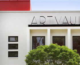 The Art Vault - Lightning Ridge Tourism 0