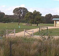 Dandenong Police Paddocks Reserve - Lightning Ridge Tourism