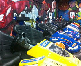 City Amusements - Lightning Ridge Tourism 0