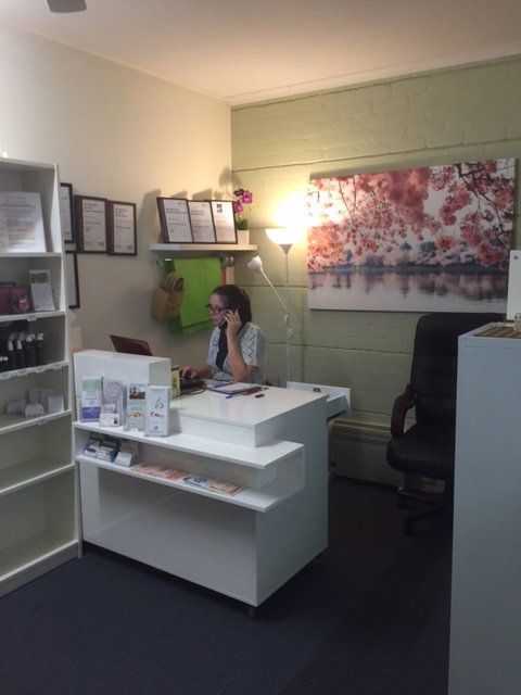 Aromatherapy In Action - Lightning Ridge Tourism 1