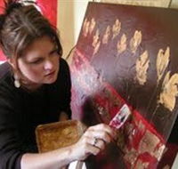 Naomi Crowther Gallery - Lightning Ridge Tourism