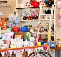 The Berry Tea Shop - Lightning Ridge Tourism