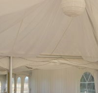 Roses Vineyard at Innes View - Lightning Ridge Tourism