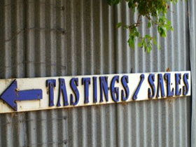 Wehl's Mount Benson Vineyards - Lightning Ridge Tourism 1