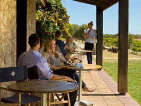 Cape Jaffa Wines - Lightning Ridge Tourism 1