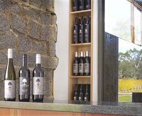 Harcourt Valley Vineyards - Lightning Ridge Tourism 1