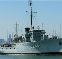 HMAS Castlemaine Museum Ship - Lightning Ridge Tourism