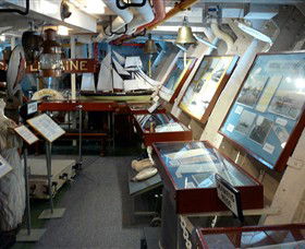 HMAS Castlemaine Museum Ship - Lightning Ridge Tourism 6