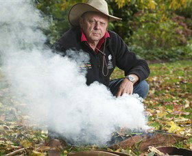 Aboriginal Heritage Walk - Lightning Ridge Tourism 2