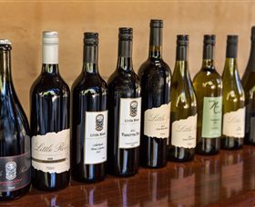 Little River Wines Of Taggerty - Lightning Ridge Tourism 3