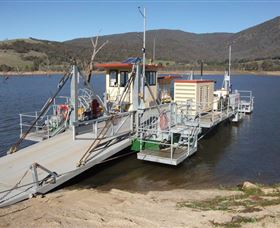 Wymah Ferry - Lightning Ridge Tourism 1