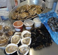 Advance Mussel Supply - Lightning Ridge Tourism