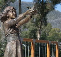 Marysville Kin Playspace - Lightning Ridge Tourism