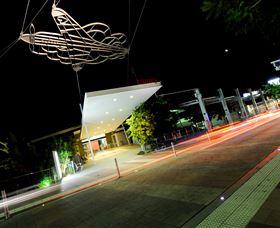 Gladstone City Library - Lightning Ridge Tourism 0