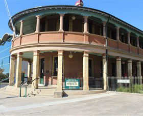 Bathurst District Historical Society Museum - Lightning Ridge Tourism 1