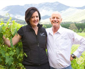 Feathertop Winery - Lightning Ridge Tourism 4