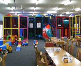 Jumbos Jungle Playhouse And Cafe - Lightning Ridge Tourism 1