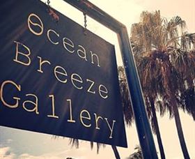 Ocean Breeze Gallery - Lightning Ridge Tourism 0
