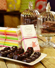 Bright Chocolate - Lightning Ridge Tourism 4