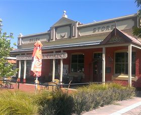 Walwa General Store - Lightning Ridge Tourism 0