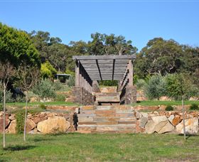 Panorama Garden Estate - Lightning Ridge Tourism 4