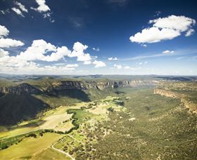 Capertee Valley - Lightning Ridge Tourism 0