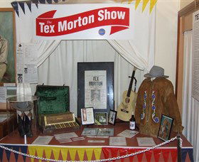 Australian Country Music Hall Of Fame - Lightning Ridge Tourism 0