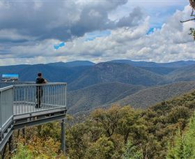 Black Perry Lookout - Lightning Ridge Tourism 2