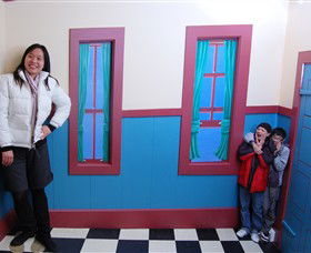 A Maze'N Things - Lightning Ridge Tourism 2