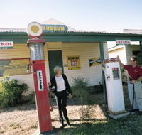 Pioneer Park - Lightning Ridge Tourism