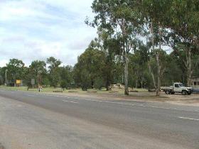 Tipperary Flat - Lightning Ridge Tourism 0