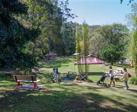 Spring Bluff Railway Station - Lightning Ridge Tourism 2