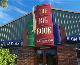 Big Book - Lightning Ridge Tourism 0
