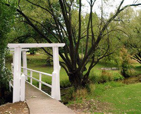 Alma Park - Lightning Ridge Tourism 2
