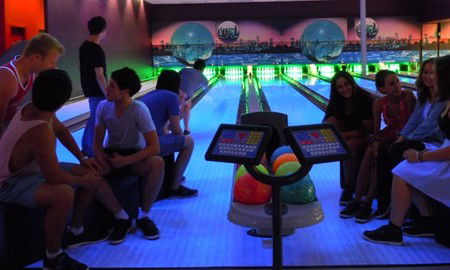 Tenpin City - Lightning Ridge Tourism 0