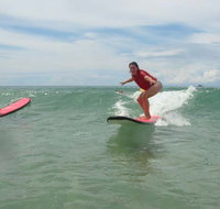 Byron Bay Style Surfing - Lightning Ridge Tourism