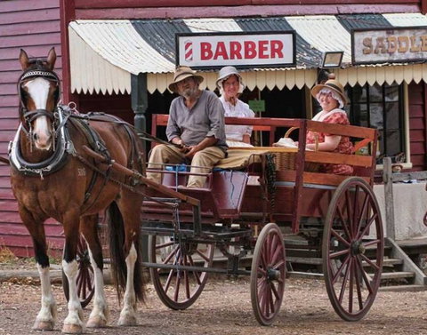 The Australiana Pioneer Village Ltd - Lightning Ridge Tourism 5