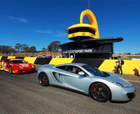 Sydney Motorsport Park, Eastern Creek - Lightning Ridge Tourism 2