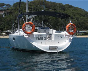 Taylor Made Escapes Yacht Charters And Cruises - Lightning Ridge Tourism 4