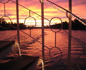 Hawkesbury Paddlewheeler - Lightning Ridge Tourism 1