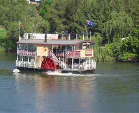 Hawkesbury Paddlewheeler - Lightning Ridge Tourism 0