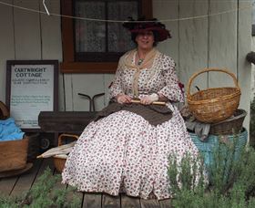 The Australiana Pioneer Village Ltd - Lightning Ridge Tourism 3