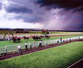 Clarendon NSW Lightning Ridge Tourism