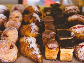 Adelaide Farmers' Market Showground - Lightning Ridge Tourism 2
