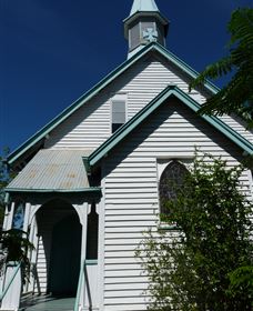 Saint Peter's Anglican Church - Lightning Ridge Tourism 0
