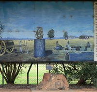 Black Stump - Lightning Ridge Tourism