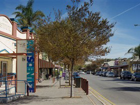 The Arts Centre Port Noarlunga - Lightning Ridge Tourism 0