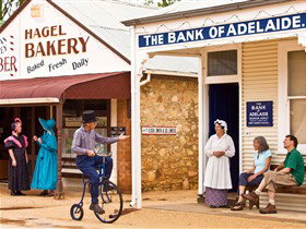 The Village, Historic Loxton - Lightning Ridge Tourism 0